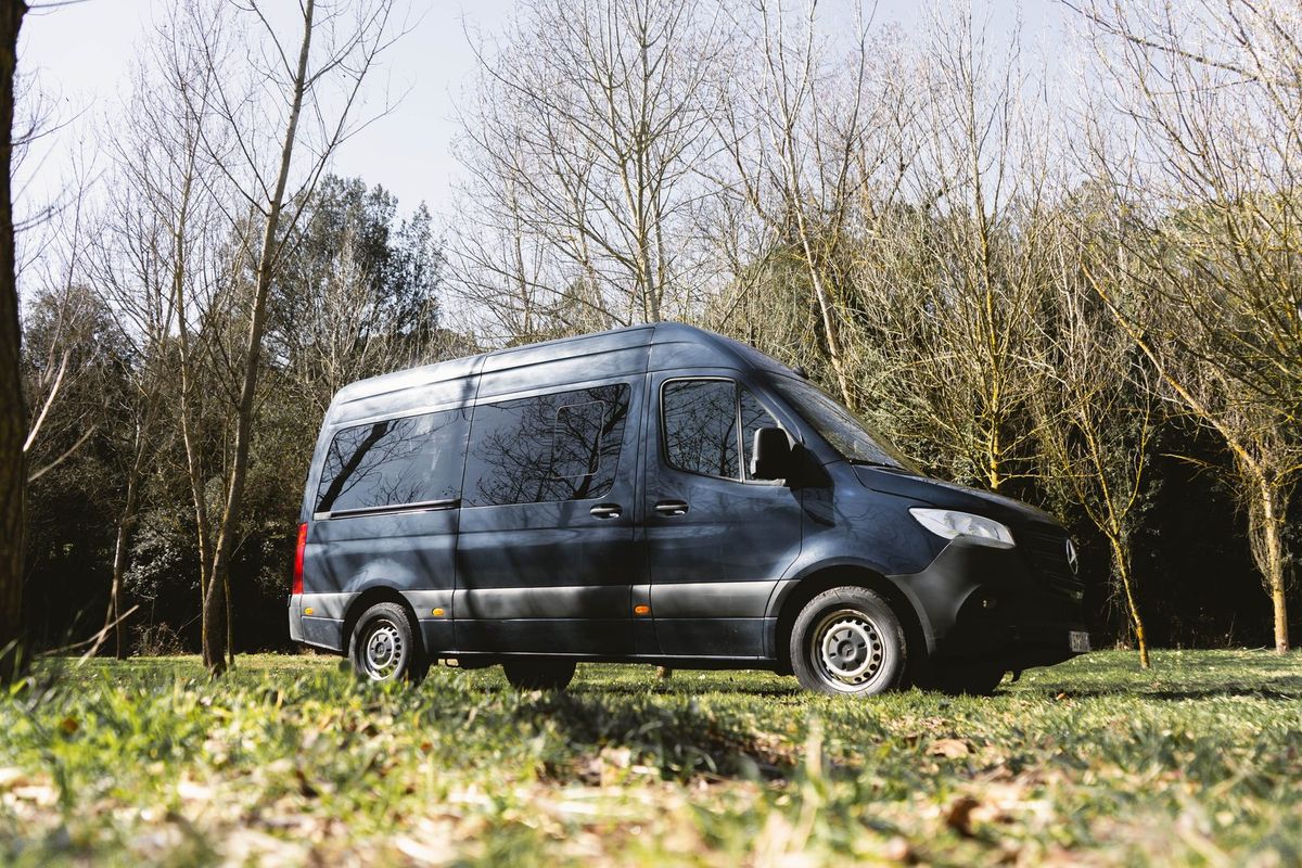 Mercedes-Benz Sprinter 311CDI de color blau de BaoVan